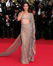 Jali Sarees The Stunning Fashion Trend : జాలీ చీరల హంగులో సెలబ్రిటీలు మెరిసి మురిసిపోతున్నాయి: 2025 ఫ్యాషన్ ట్రెండ్