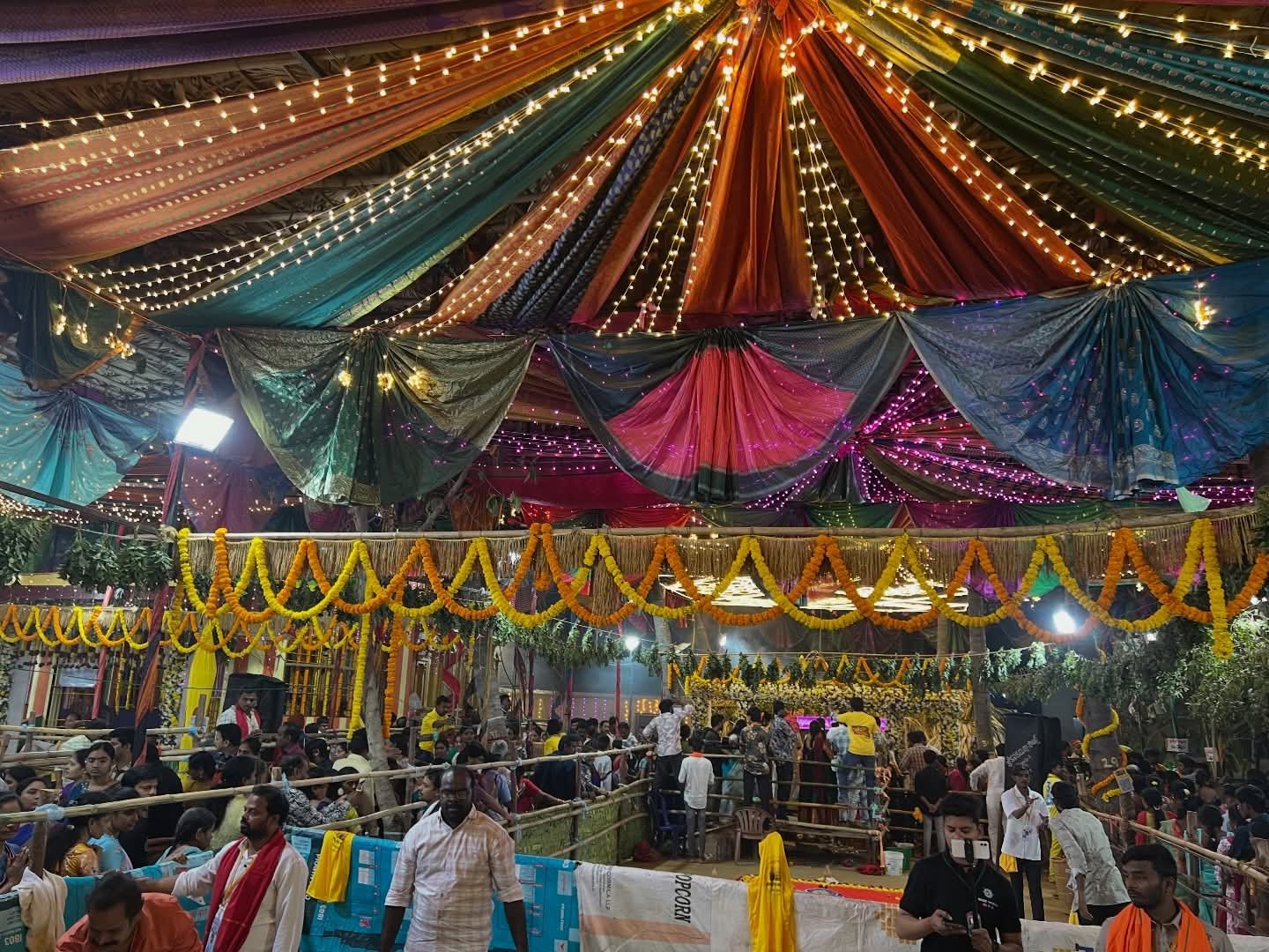 Eluru Jatra :  ఏలూరు తూర్పువీధి జాతరలో కొర్ల బండి ప్రత్యేక ఆకర్షణ