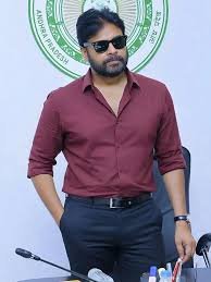 missing from the Pawan Kalyan and Uday Kiran combo : మిస్సైన క్రేజీ కాంబో: ఉదయ్ కిరణ్ – పవర్ స్టార్ పవన్ కళ్యాణ్