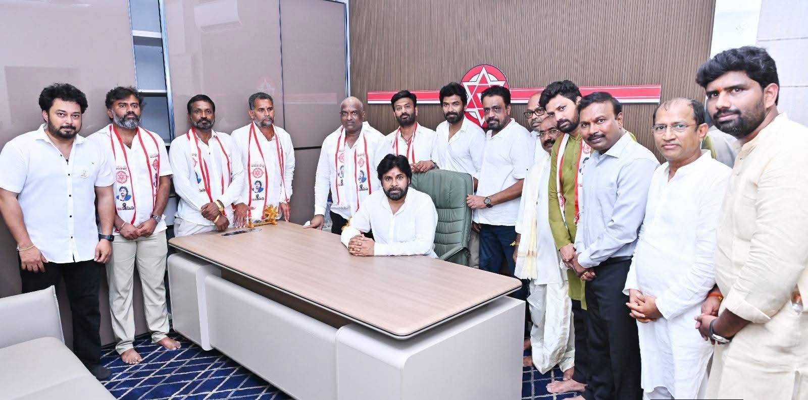 హైదరాబాద్‌లో జనసేన తెలంగాణ రాష్ట్ర కార్యాలయం ప్రారంభం