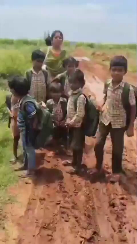 Ap Deputy Cm Pawan Kalyan : విద్యార్థుల విజ్ఞప్తికి వెంటనే స్పందన :  సోషల్ మీడియాలో వీడియో చూసి కదిలిన ఉప ముఖ్యమంత్రి పవన్ కళ్యాణ్