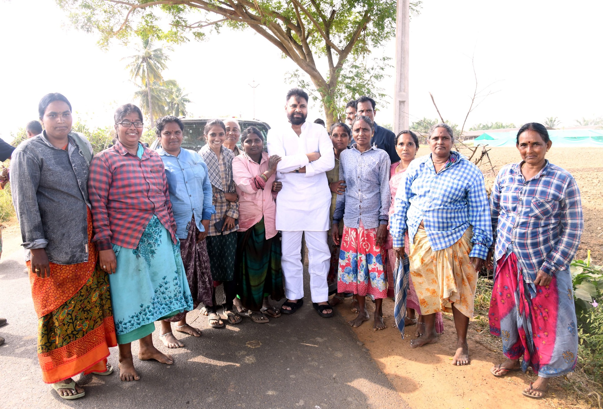 Pawan Kalyan : ఏలూరు జిల్లా పర్యటనలో మాట నిలబెట్టిన ఉప ముఖ్యమంత్రి పవన్ కళ్యాణ్ అభివృద్ధి పనుల శంకుస్థాపన