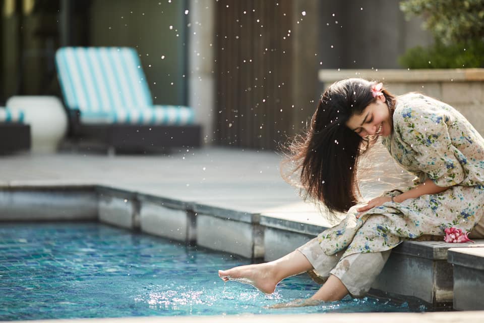 SaiPallavi : టాలీవుడ్ క్రేజ్, బాలీవుడ్ బిగ్ బడ్జెట్: సాయి పల్లవి రెమ్యూనరేషన్ రివీల్