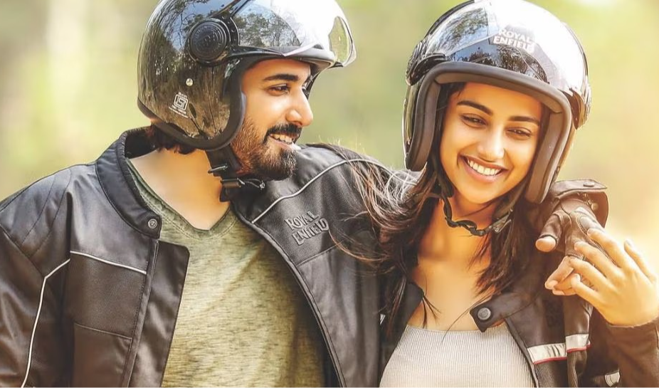 Meenakshi Chaudharys Team Denies Marriage Rumours  : టాలీవుడ్‌లో మీనాక్షి–సుశాంత్ పెళ్లి రూమర్స్‌పై  క్లారిటీ