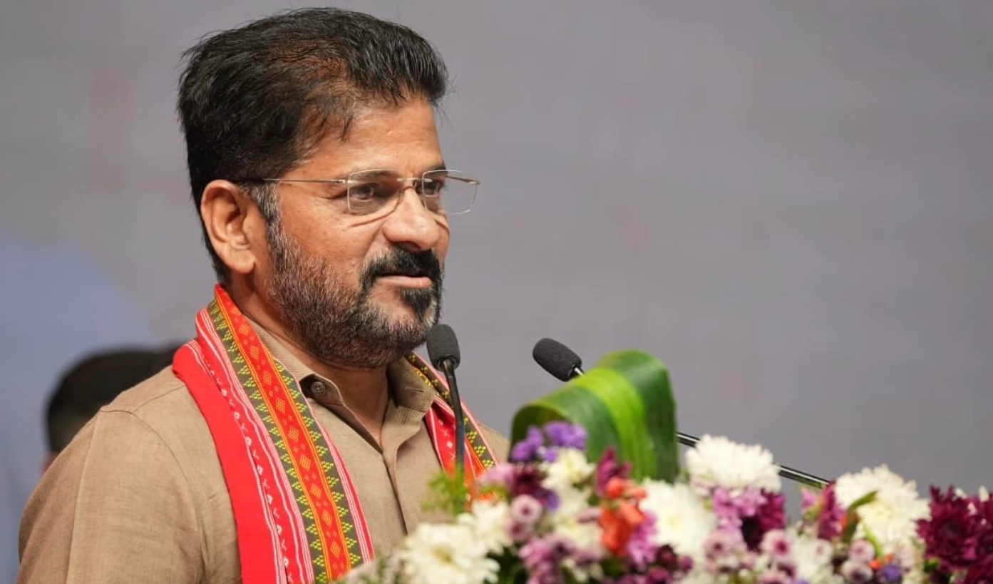 Puttaparthi Sathya Sai Baba Jayanti Celebrations : సత్యసాయిబాబాలో దేవత్వాన్ని చూశానని సీఎం రేవంత్‌రెడ్డి పేర్కొన్నారు