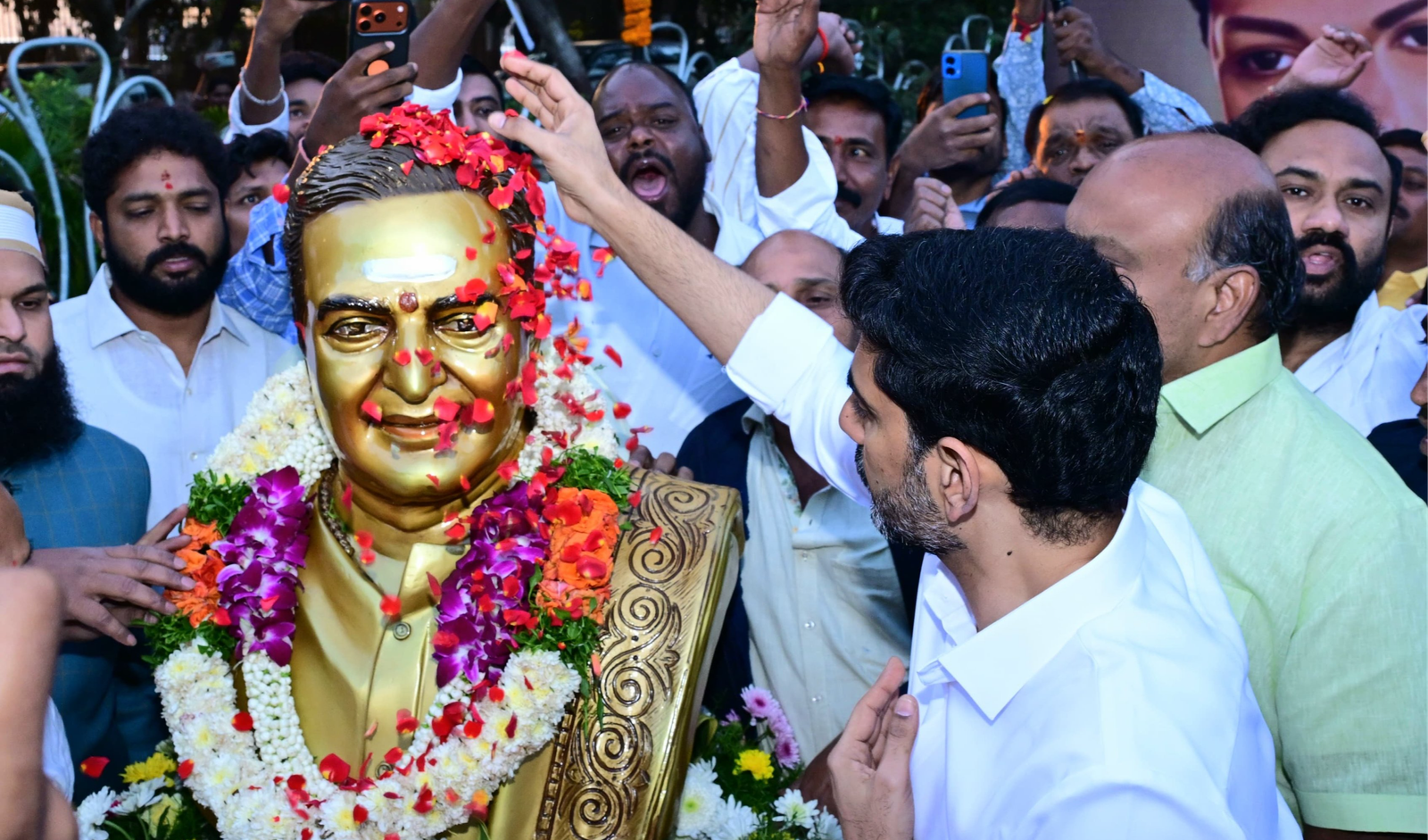 ఎన్టీఆర్ ఆశయాలే మా మార్గదర్శకం: నారా లోకేశ్