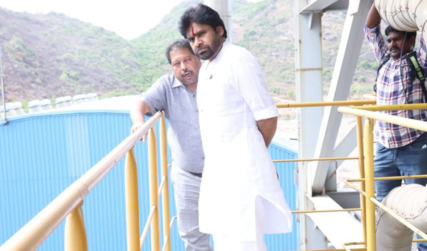 AP DCM  Pawan Kalyan : కాలుష్యరహిత గోదావరి పుష్కరాలే లక్ష్యం - చెత్త నుంచి సంపద సృష్టించాలి: పవన్ కళ్యాణ్