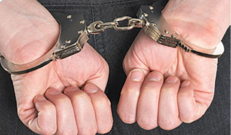 ₹23 కోట్ల మోసం కేసులో ప్రధాన నిందితుడు ఉప్పల సతీష్ ముంబైలో అరెస్ట్ — ఎస్‌ఐ శ్రీకాంత్ గౌడ్ పాత్రపై పెద్ద సంచలనం