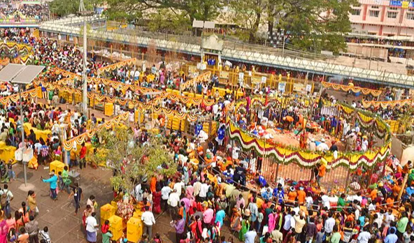 Medaram Sammakka Sarakka Jatara :  సమ్మక్క–సారలమ్మ జాతర: భారతదేశంలోనే అతిపెద్ద గిరిజన మహోత్సవం