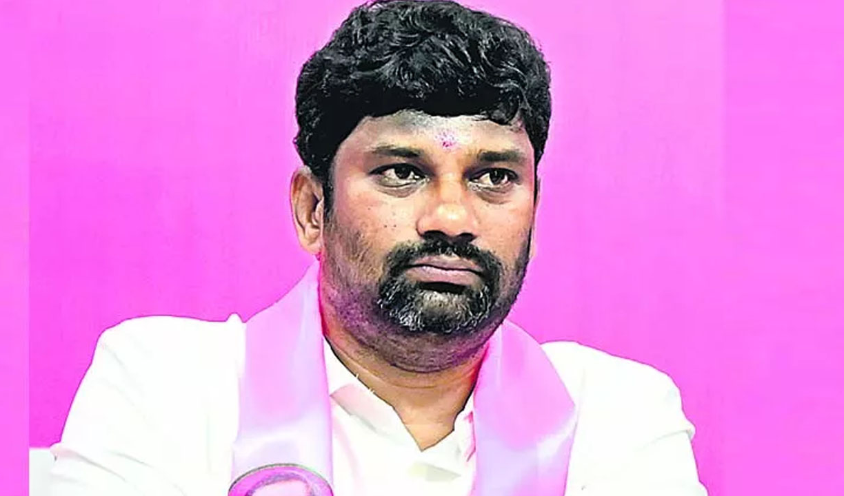 Balka Suman : బాల్క సుమన్ కేసులో కొత్త మలుపు.. కీలక సెక్షన్లు తొలగించిన నాంపల్లి కోర్టు