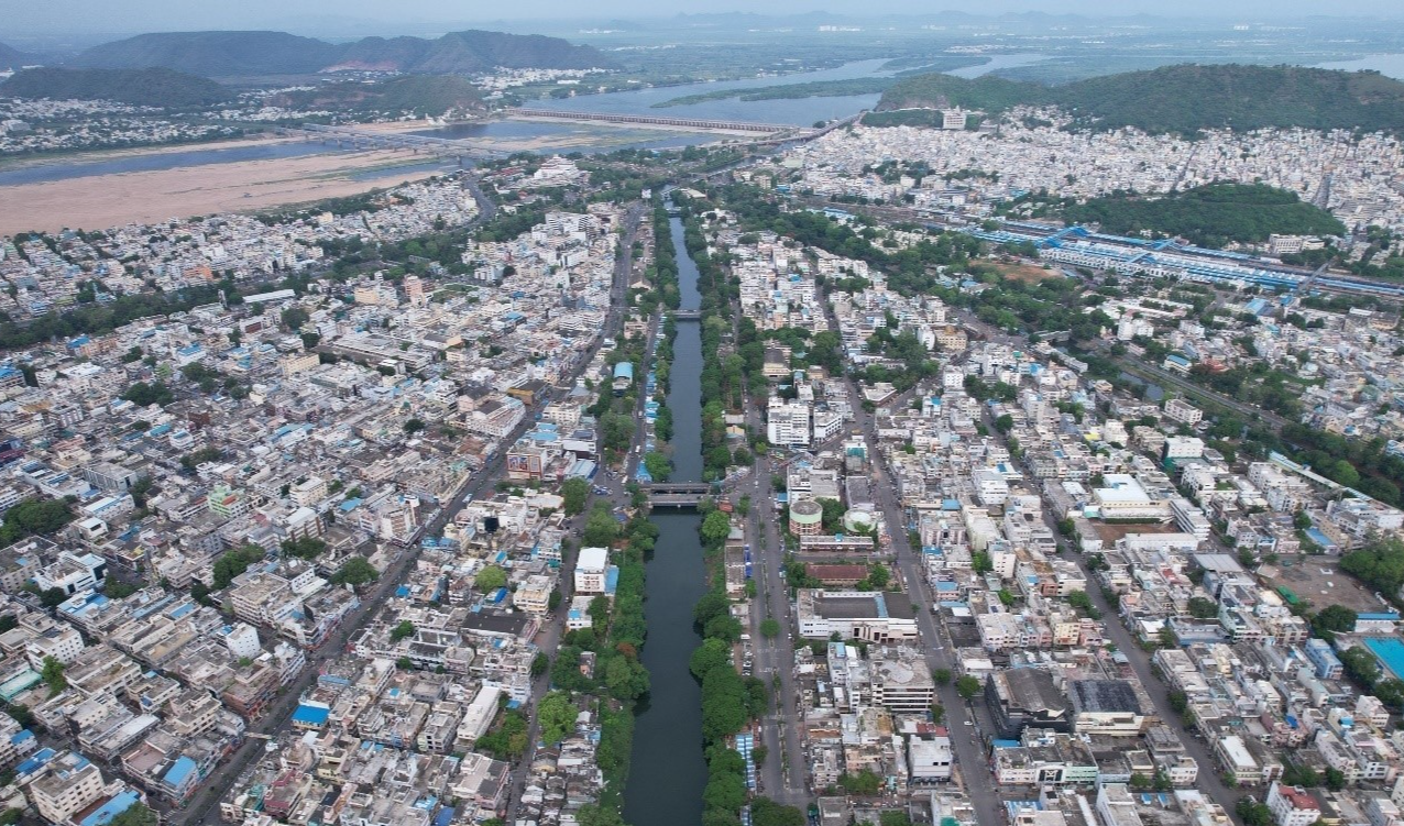 Vijayawada Air Quality  : విజయవాడలో ఆక్సిజన్ సంక్షోభం తీవ్రం… పెరుగుతున్న కాలుష్యంపై నిపుణుల హెచ్చరికలు