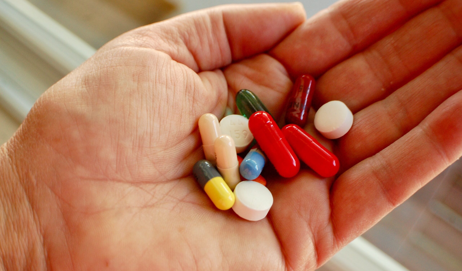 Health Risks of Wrong Medication : మందులు వాడేటప్పుడు ఈ తప్పులు చేయొద్దు.. ఆరోగ్యానికి ముప్పు!