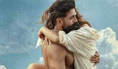 Toxic నుంచి మరో క్రేజీ అప్డేట్.. రొమాంటిక్ సాంగ్లో యశ్, కియారా!