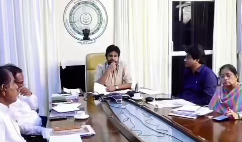 AP DCM PawanKalyan Serious Warning : విద్యా సంస్థలకు పవన్ కళ్యాణ్ సీరియస్ వార్నింగ్.. పన్నుల విషయంలో రాజీ లేదన్న డిప్యూటీ సీఎం