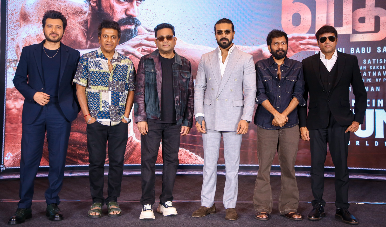 Ram Charan Chennai Press Meet : పెద్ది ప్రెస్‌మీట్‌లో విజయ్ రాజకీయ ప్రవేశంపై రామ్ చరణ్ స్పందన