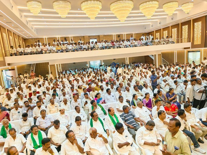 రావులపాలెంలో వైఎస్సార్‌సీపీ విస్తృత స్థాయి సమావేశం