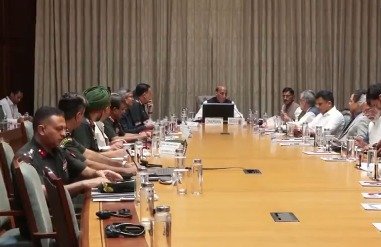 టెరిటోరియల్ ఆర్మీపై రాజ్‌నాథ్ సింగ్ కీలక భేటీ