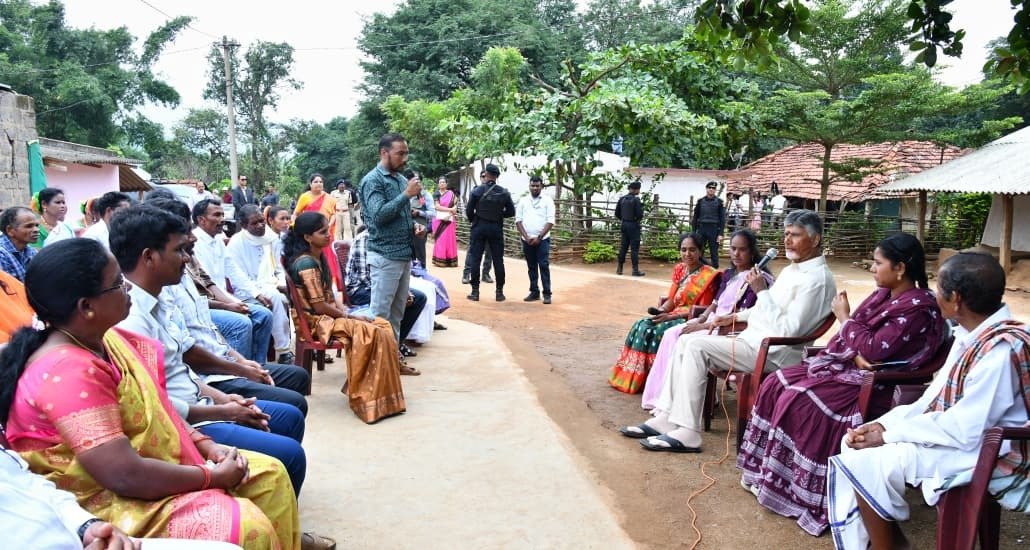 గిరిజన ప్రాంతాల్లో సంజీవని సేవలు ప్రారంభించిన సీఎం