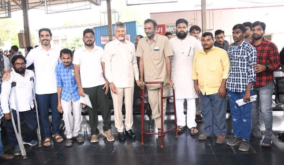 Free Bus Travel for Persons with Disabilities దివ్యాంగులకు ఉచిత బస్సు ప్రయాణం: మంగళగిరిలో ‘దివ్యాంగ శక్తి’ పథకం ప్రారంభం