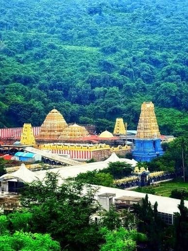 ఏడాదిలో 12 గంటలే దర్శనం.. సింహాచలం అప్పన్న మహిమ!