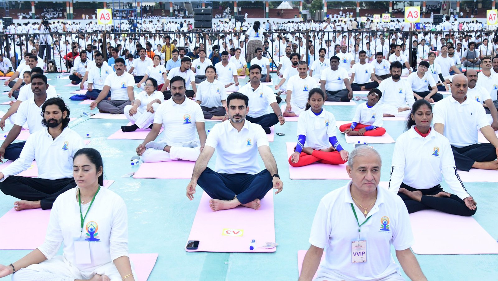 విజయవాడలో ఘనంగా యోగా దినోత్సవ వేడుకలు