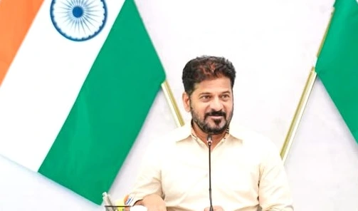 ప్రతి రూపాయి లెక్కలోకి రావాలి.. అధికారులకు సీఎం హెచ్చరిక