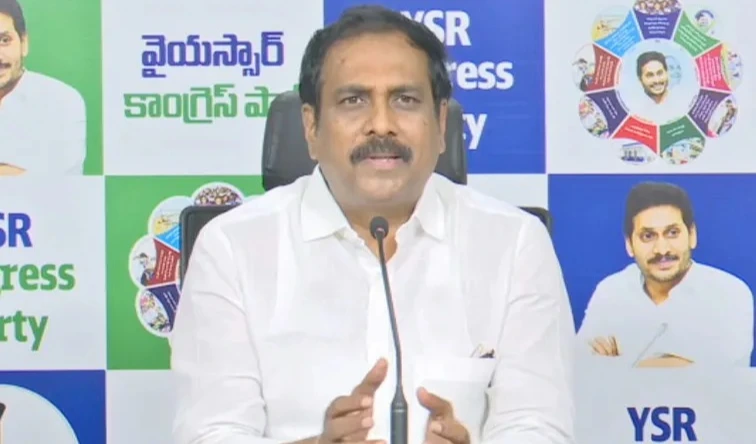 వైఎస్సార్ జయంతి.. కన్నబాబు ఘన నివాళులు