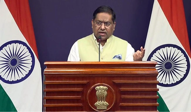 రెండు కీలక జలసంధుల్లో దిగ్బంధనాలపై భారత్‌ ఆందోళన