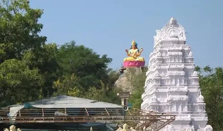 బాసరలో కాళరాత్రి అవతారంలో జ్ఞాన సరస్వతీ దేవి దర్శనం