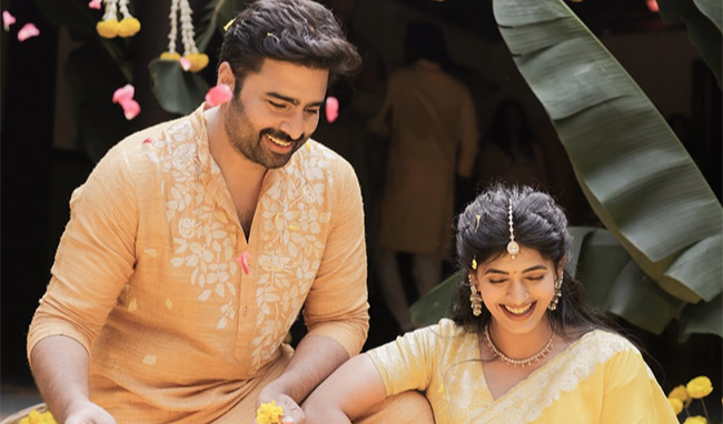 రోహిత్ నారా దంపతులకు పండంటి మగబిడ్డ జన్మించాడు