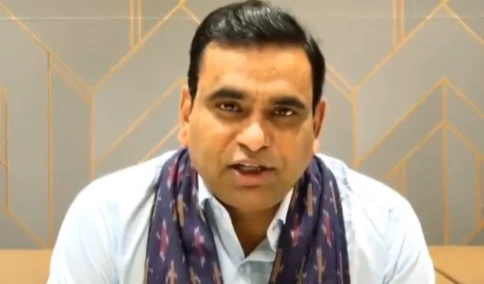 కేటీఆర్‌పై భువనగిరి ఎంపీ చామల కిరణ్ కుమార్ రెడ్డి ఫైర్