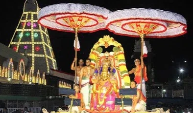 తిరుమలలో వైభవంగా పౌర్ణమి గరుడసేవ
