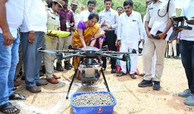 2 కోట్ల సీడ్ బాల్స్‌.. పవన్ కళ్యాణ్‌ కీలక అడుగు