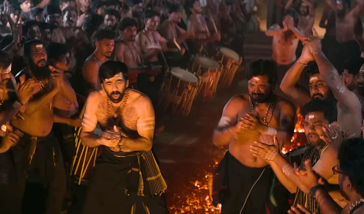 అయ్యప్ప భక్తుల కోసం రవితేజ ‘మల్లెపూల పల్లకి’