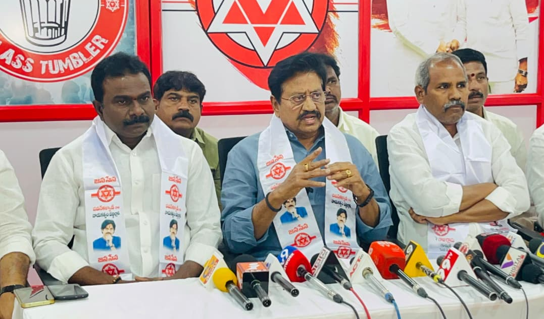 Tirumalaladdu : టీటీడీ లడ్డూ కల్తీ నిజమే NDBB నివేదిక స్పష్టం - ఎన్టీఆర్ జిల్లా జనసేన అధ్యక్షులు సామినేని ఉదయభాను