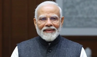 వైద్యుల దినోత్సవం: దేశ సేవలో వైద్యులకు ప్రధాని వందనం