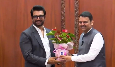 ‘ఆపరేషన్ 1930’ ట్రైలర్‌ను ఆవిష్కరించిన: సీఎం ఫడ్నవీస్