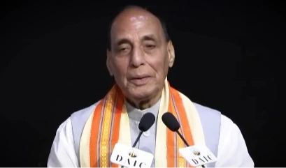 రాజకీయాల్లో భాష దిగజారడం ఆందోళనకరం: రాజ్‌నాథ్ సింగ్