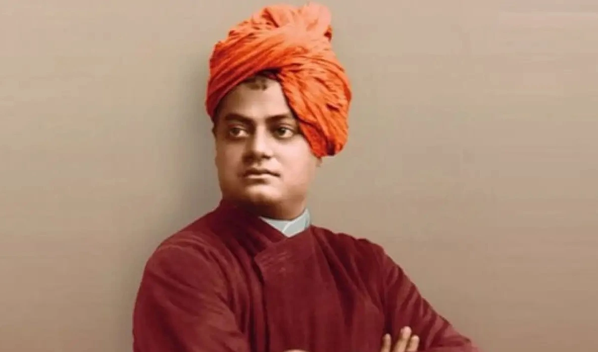 స్వామి వివేకానందకు  ఏపీ డిప్యూటీ సీఎం పవన్  ఘన నివాళి