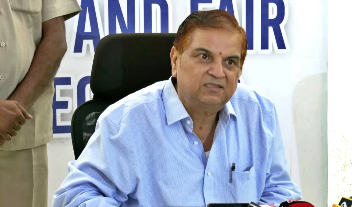 ఏపీలో ఎన్నికల కోడ్ అమల్లోకి.. కొత్త పథకాలకు బ్రేక్