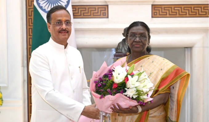 రాష్ట్రపతి ముర్ముతో అండమాన్‌ లెఫ్టినెంట్‌ గవర్నర్‌ భేటీ