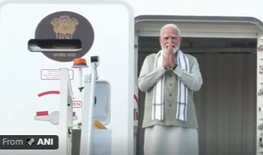 మూడు దేశాల పర్యటనకు ప్రధాని మోదీ బయల్దేరారు