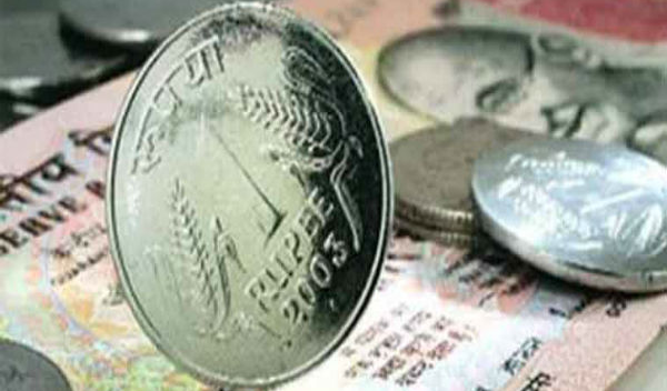 భారత రూపాయి బలహీనత కొనసాగుతోంది