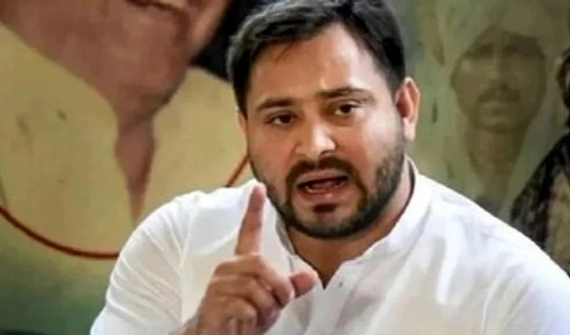 వీడియో వివాదం.. తేజస్వి యాదవ్‌పై బీజేపీ ఫిర్యాదు