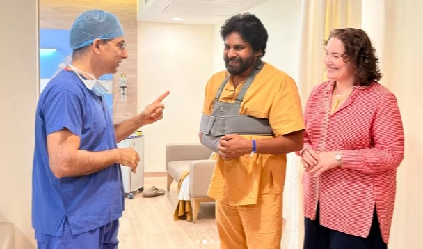 పవన్ కి  సర్జరీ చేసిన వైద్యులకు అన్నా ధన్యవాదాలు