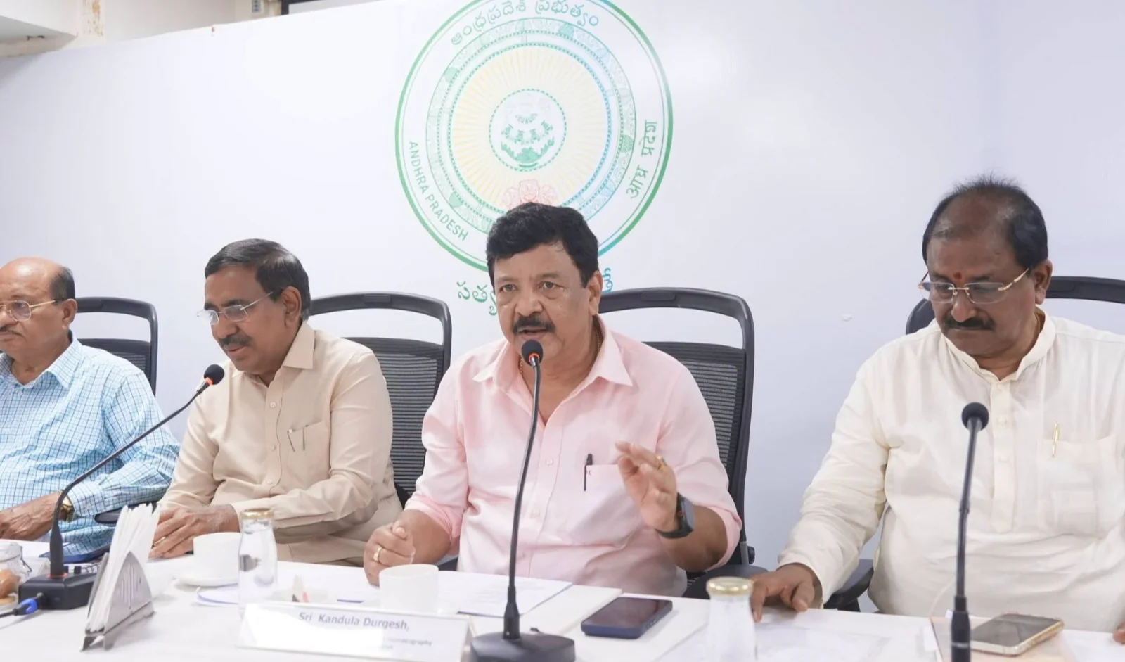 2027 గోదావరి పుష్కరాలపై రాజమండ్రిలో కీలక సమీక్ష