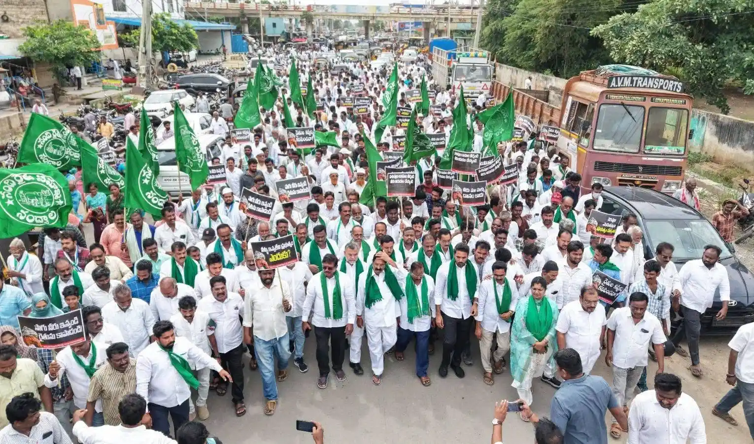 నంద్యాలలో వైసీపీ ‘చలో కలెక్టరేట్’.. భారీ స్పందన
