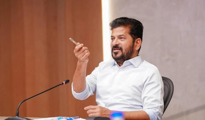 తెలంగాణ ఉద్యోగులకు శుభవార్త- రెండు డీఏలకు కేబినెట్ ఆమోదం
