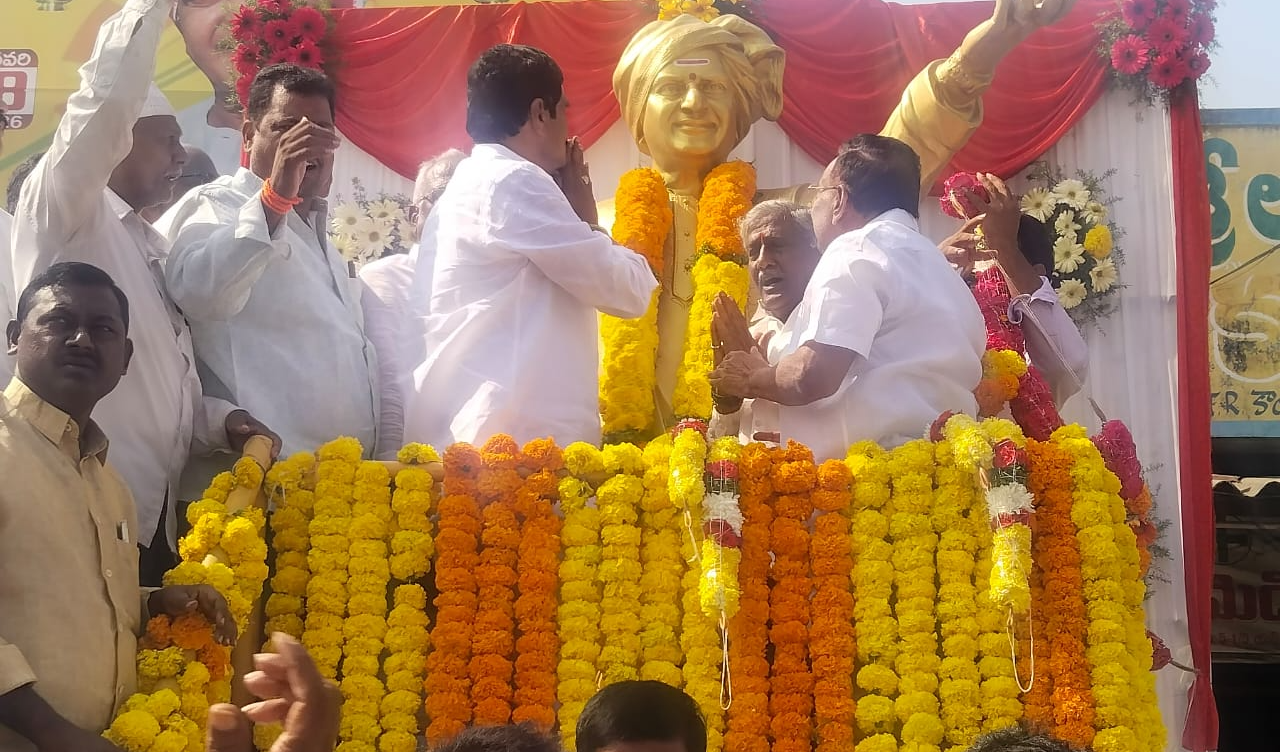 NTR 30th Death Anniversary : పేదల సంక్షేమ పథకాల అమలుకు ఆద్యుడు ఎన్టీఆర్: కోగంటి బాబు కంచికచర్లలో ఘనంగా ఎన్టీఆర్ 30వ వర్ధంతి వేడుకలు