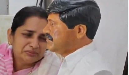 నర్సంపేటలో పెద్ది సుదర్శన్ రెడ్డి విగ్రహం తొలగింపు